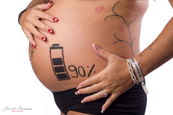 Le dessin pour ventre de femme enceinte