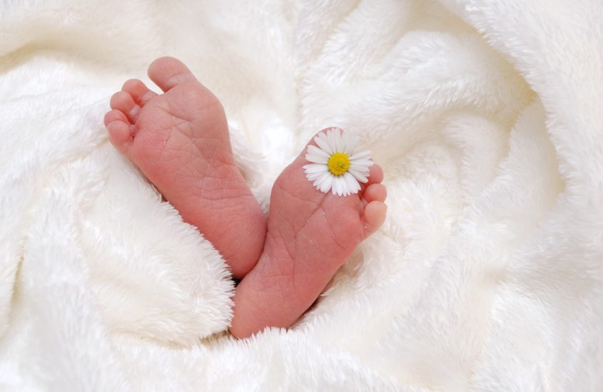 Conseils pratiques pour préparer la venue d’un bébé